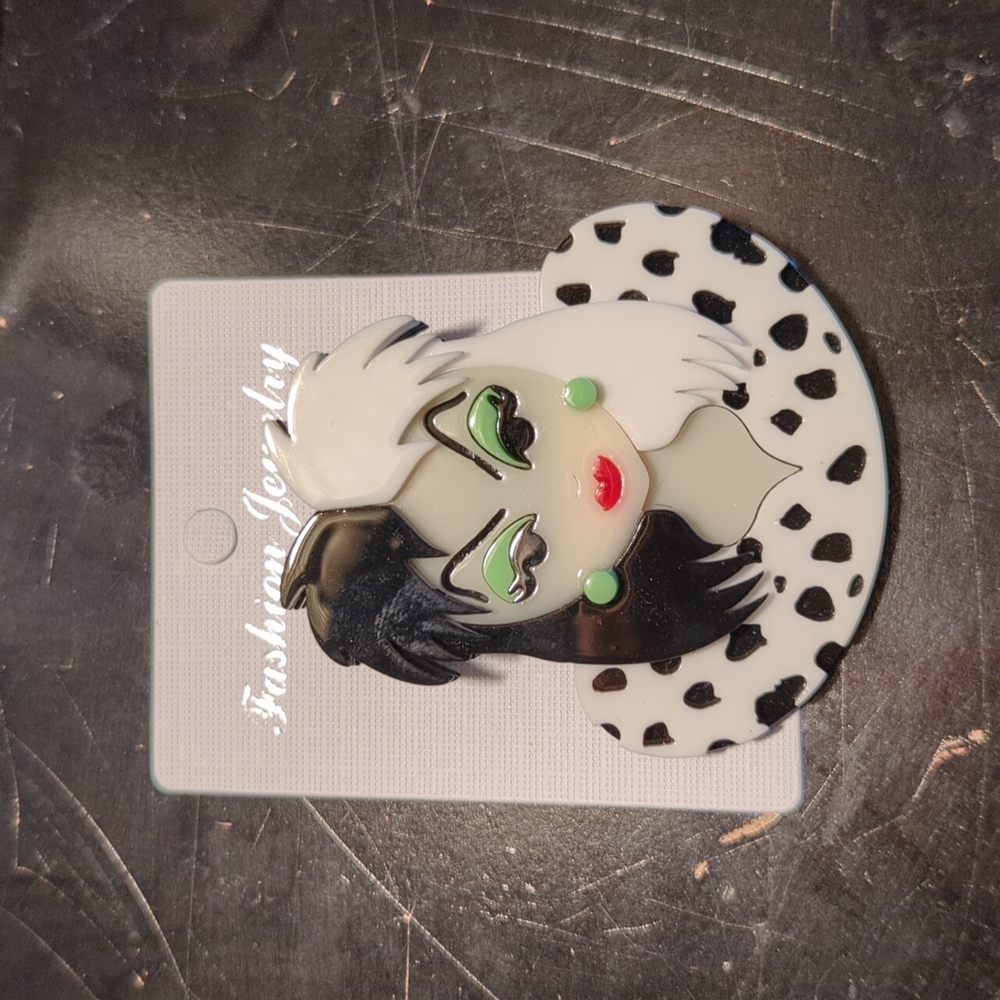 Black and white acrylic brooch